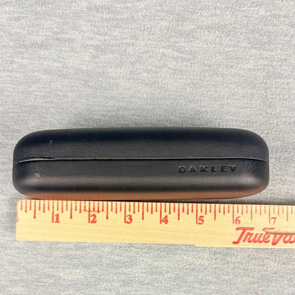 Oakley Black Hard Shell Eyeglasses Case Mens Black Microfiber Pouch Set